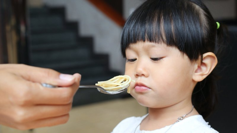 把你的湯喝完！孩子偏食挑食怎麼辦？